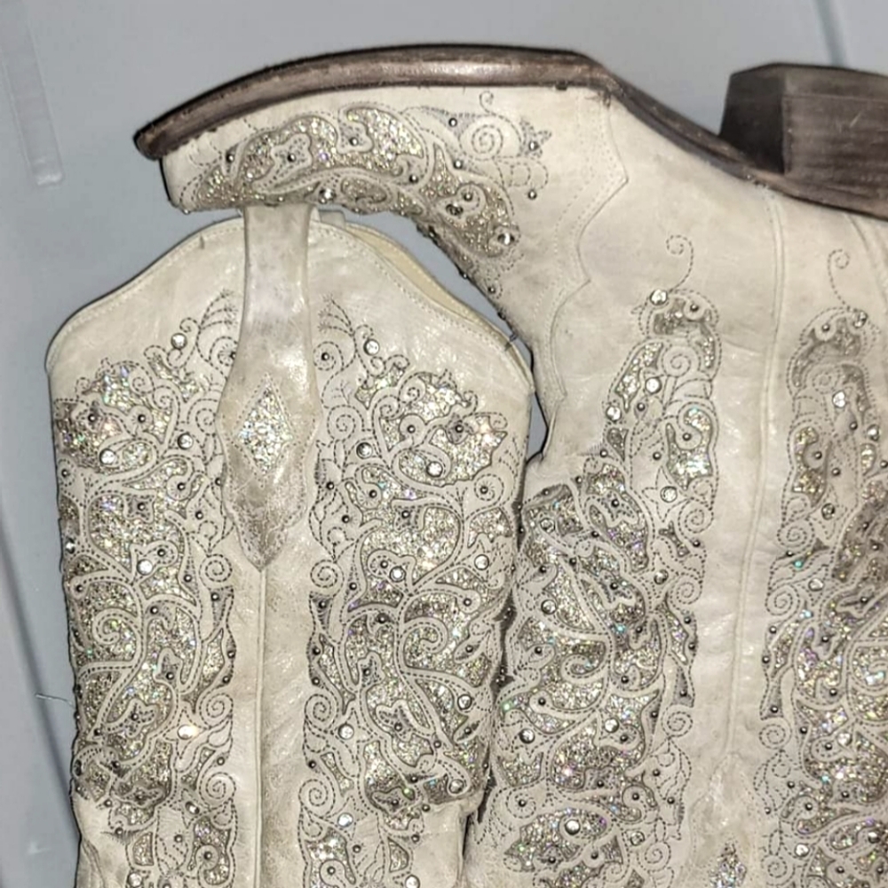 Corral cowgirl boots